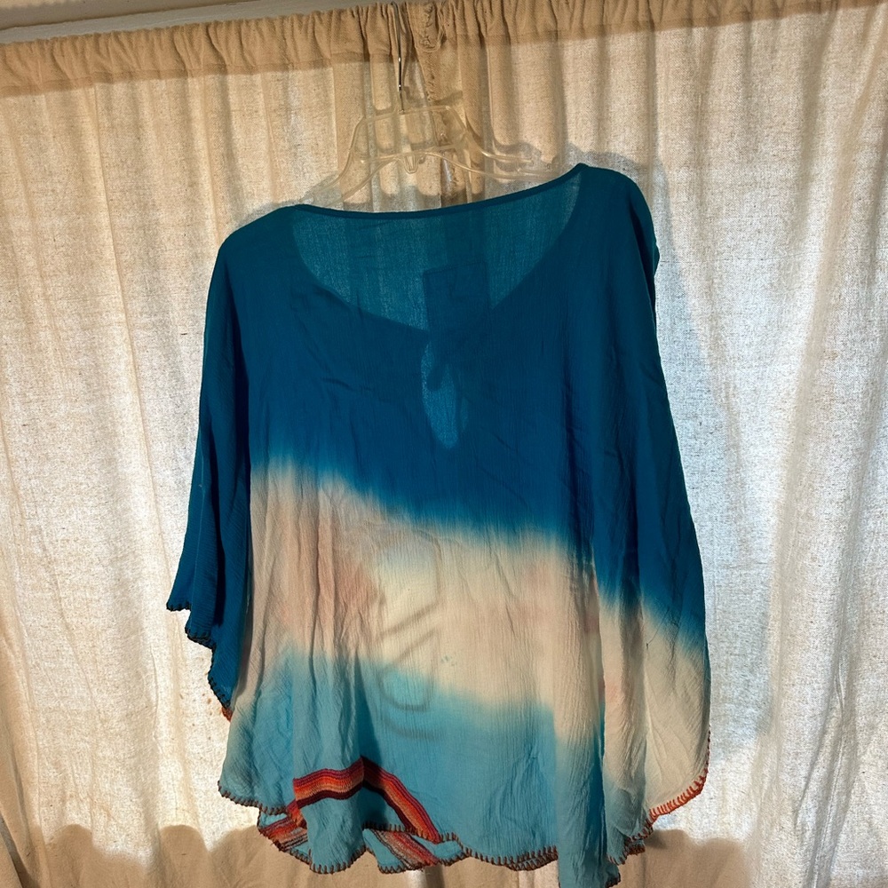 Bennet Malibu Poncho View 4